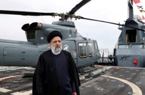 Iranian President Raisis helicopter suffers hard landing The ddM275k5U72IuM