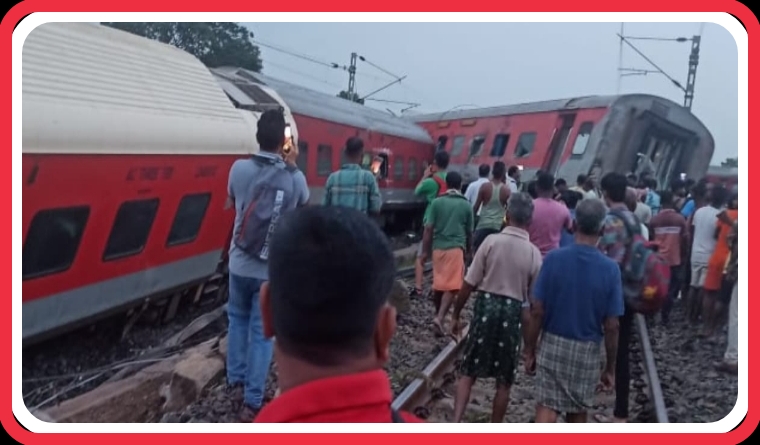 Howrah-Mumbai CSMT Mail Train Accident