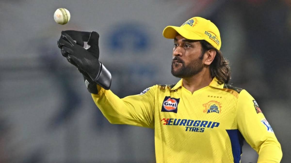 IPL 2024 Begins with a Bang: Dhoni Hands Over CSK Captaincy to Gaikwad for Clash Against RCB